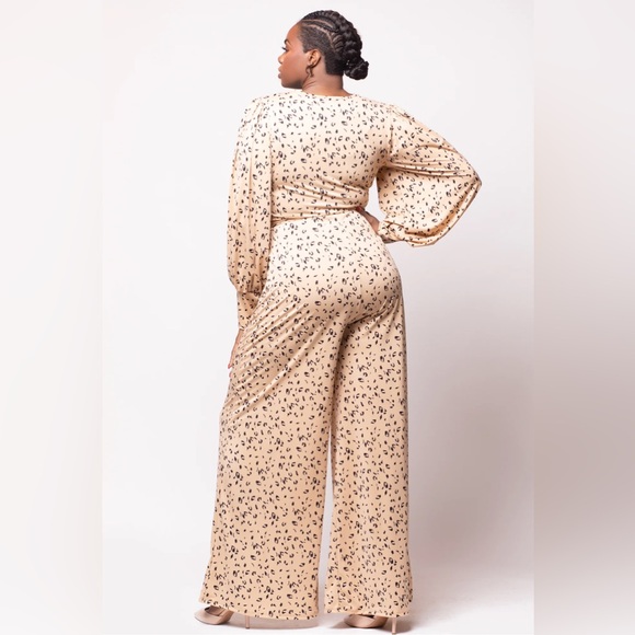 TJL COLLECTION Animal Printed Jumpsut - Picture 2 of 6